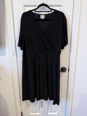 Ashley Graham Black Wrap-Front Midi Dress